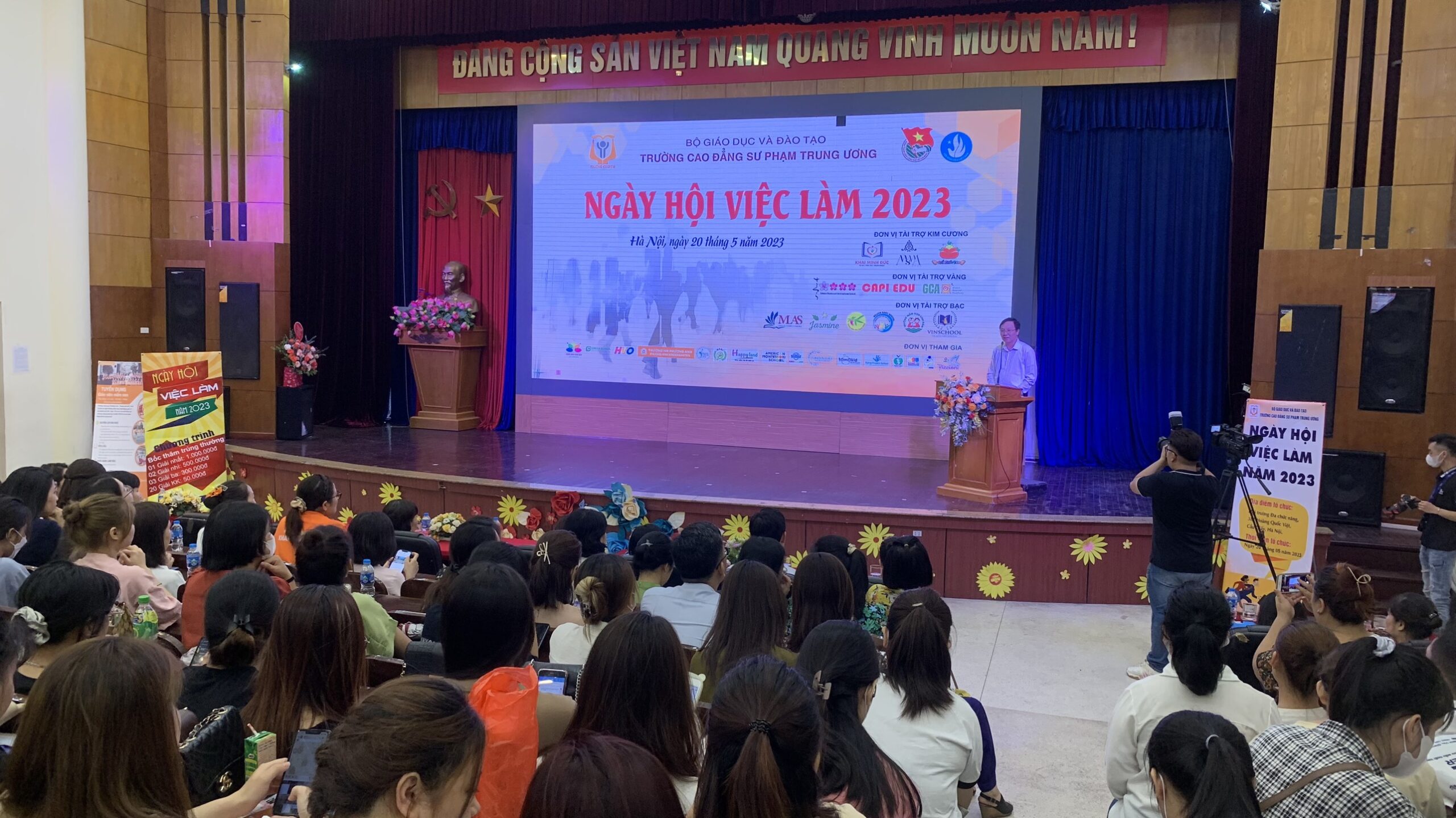 z4360556399234_33bccb0229d4b4db8be0249c60cd2d29