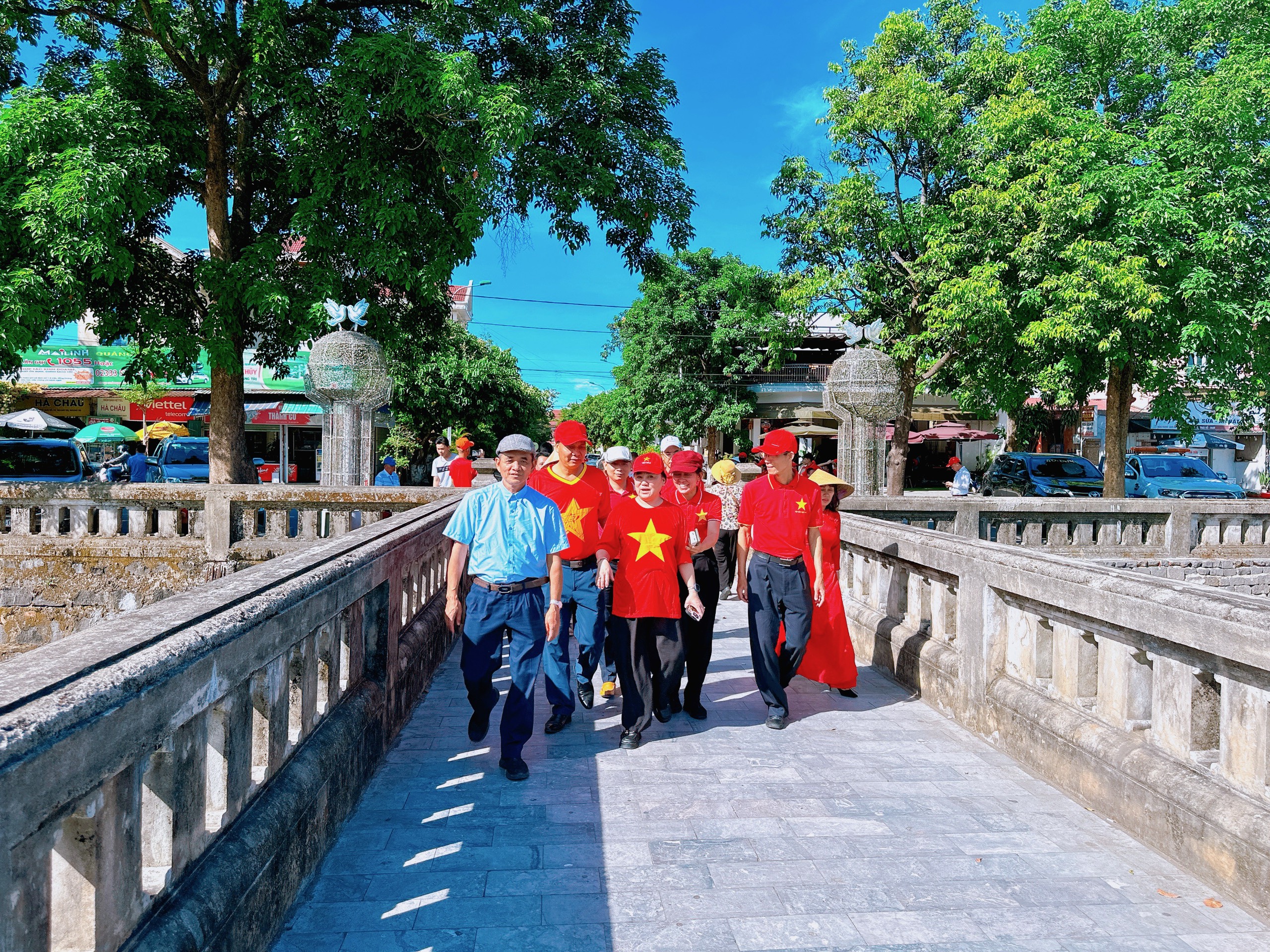 z4480893380386_131910d8a951df4bb3f6252715a37246