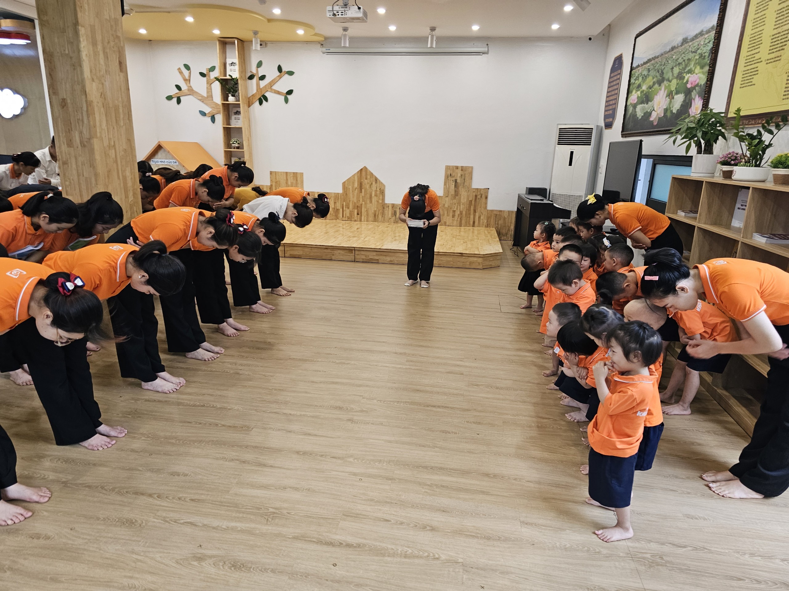 z4645689417595_4bd4e7e1ea26274eb7747b9bbc6c2398