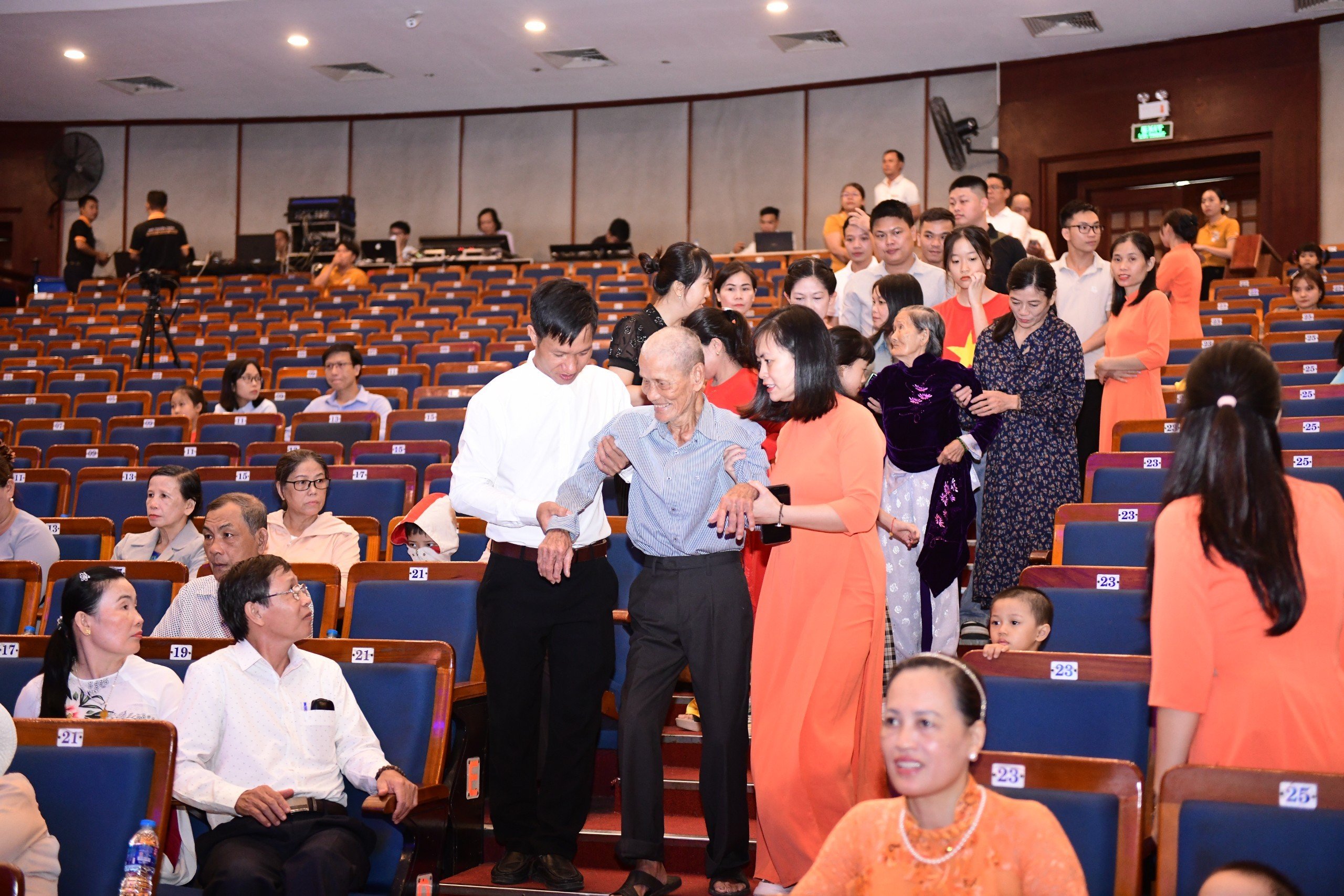 z4701072901551_09032090e63ad6ca81090abf670224c6