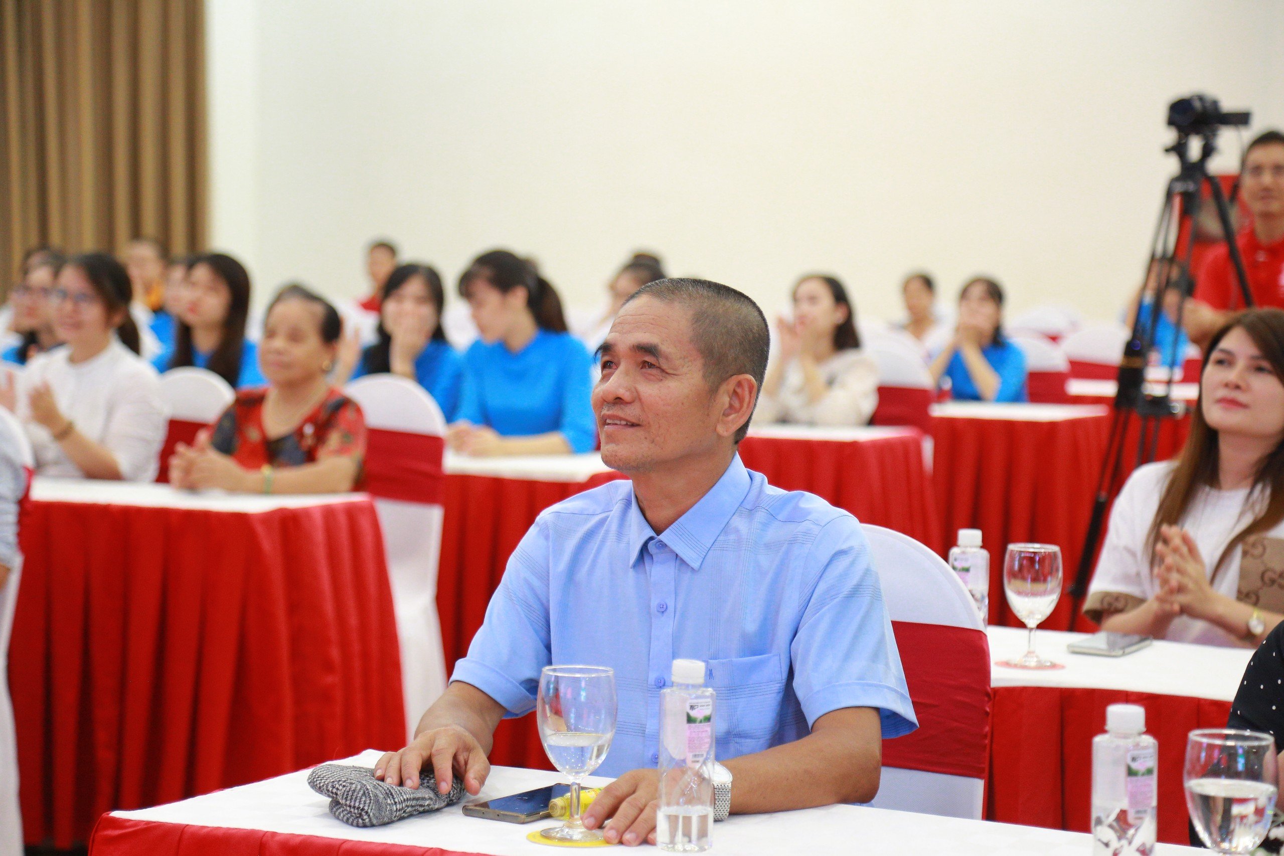 z4760229007062_672134a2800f58c15d6437226baaa1f5