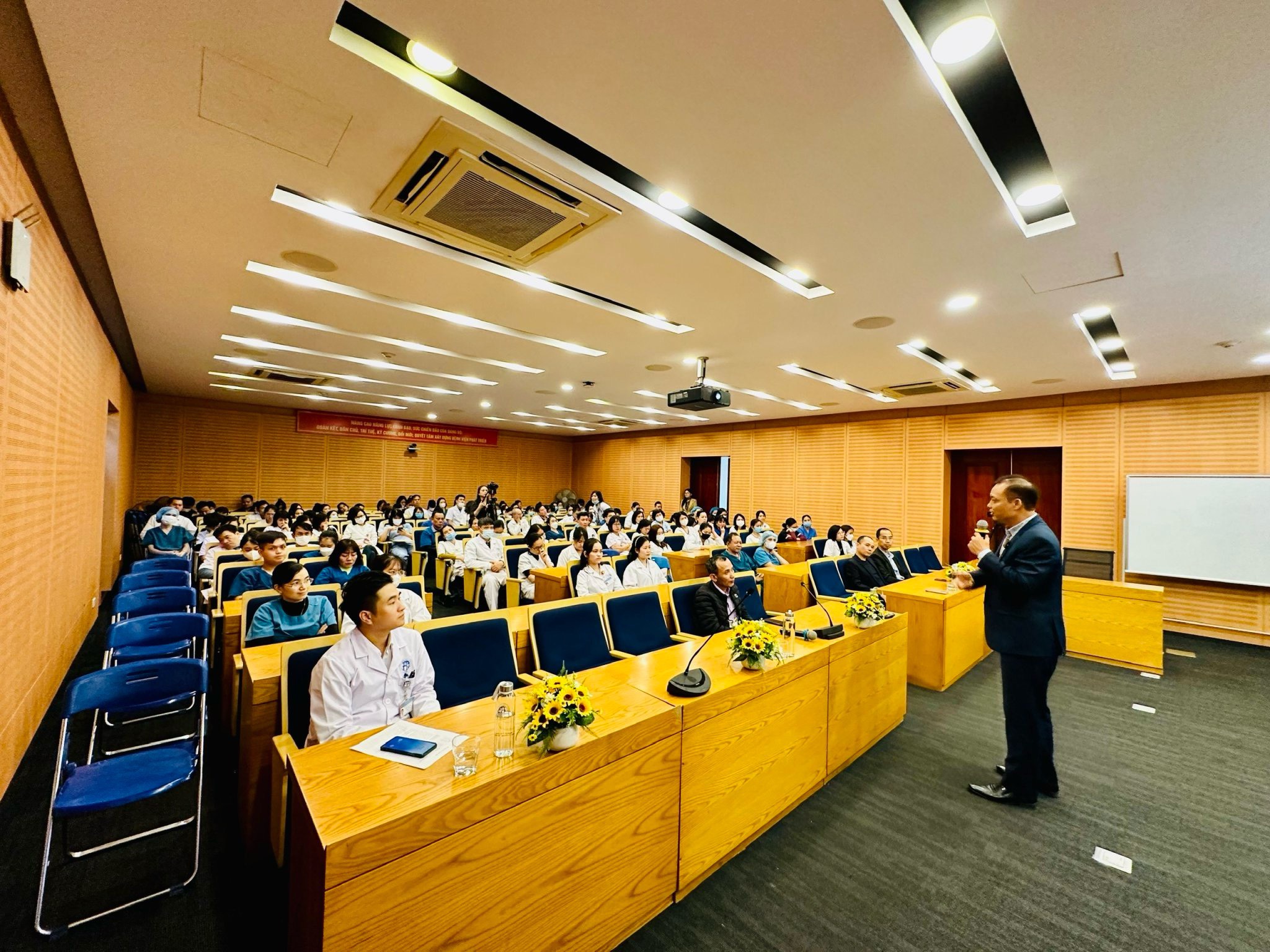 z4997266451484_65b7a053a34c2d51922f7d78baea5fe6