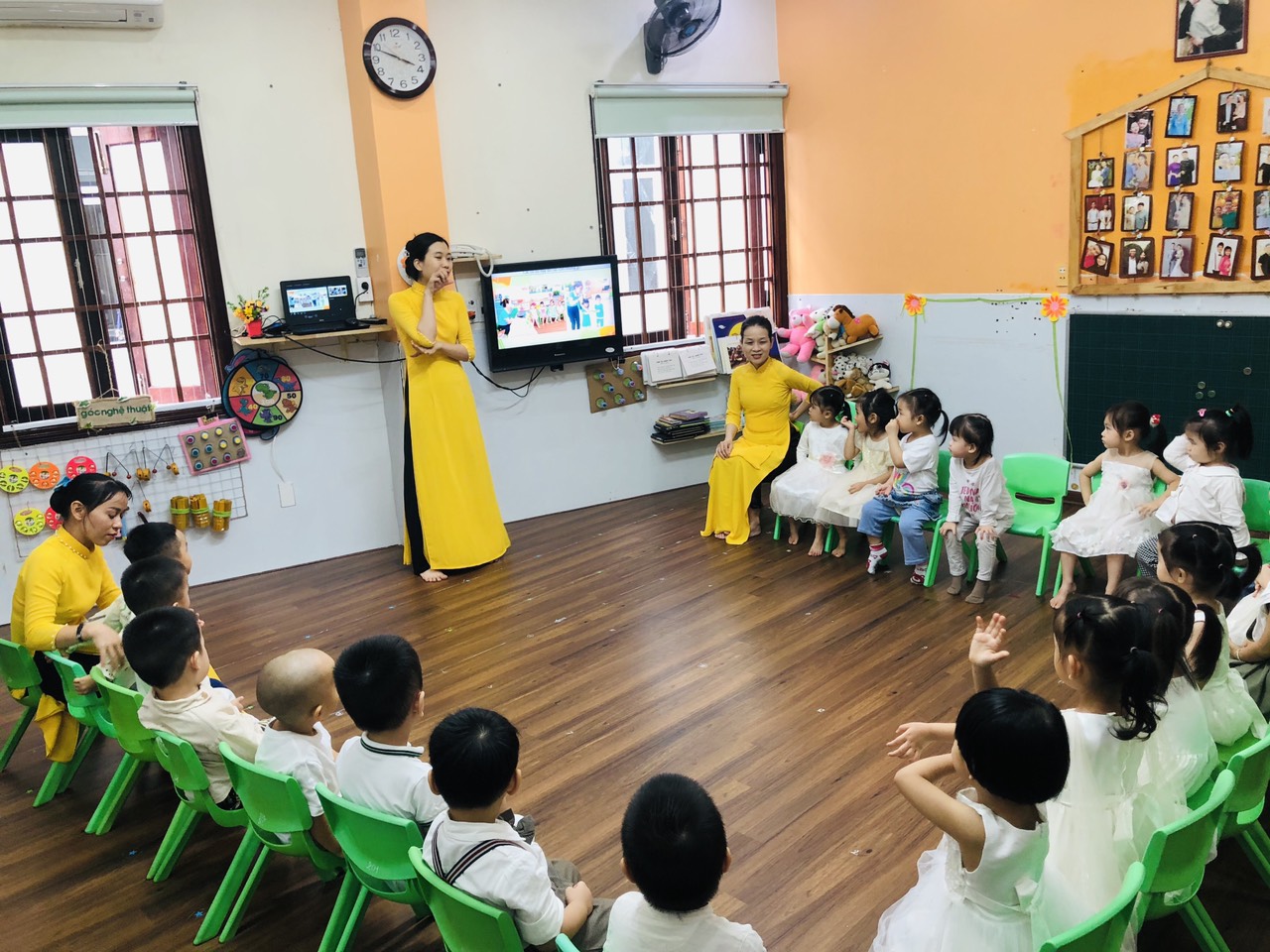 z4887765715917_9805f91a21fb44cf8950ead7926d1bac