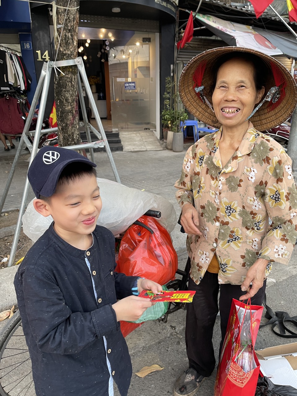 z5135770222956_172506b17a5504ba6a83fd85eb1b99ac