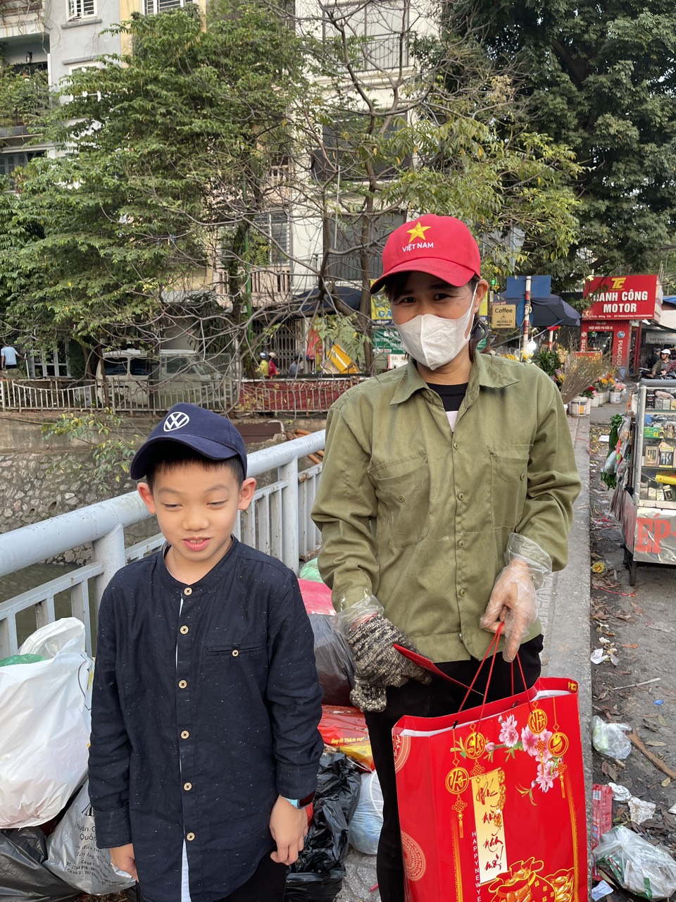 z5135770229382_8380cb88ff495c7fb2334c659677e8ec