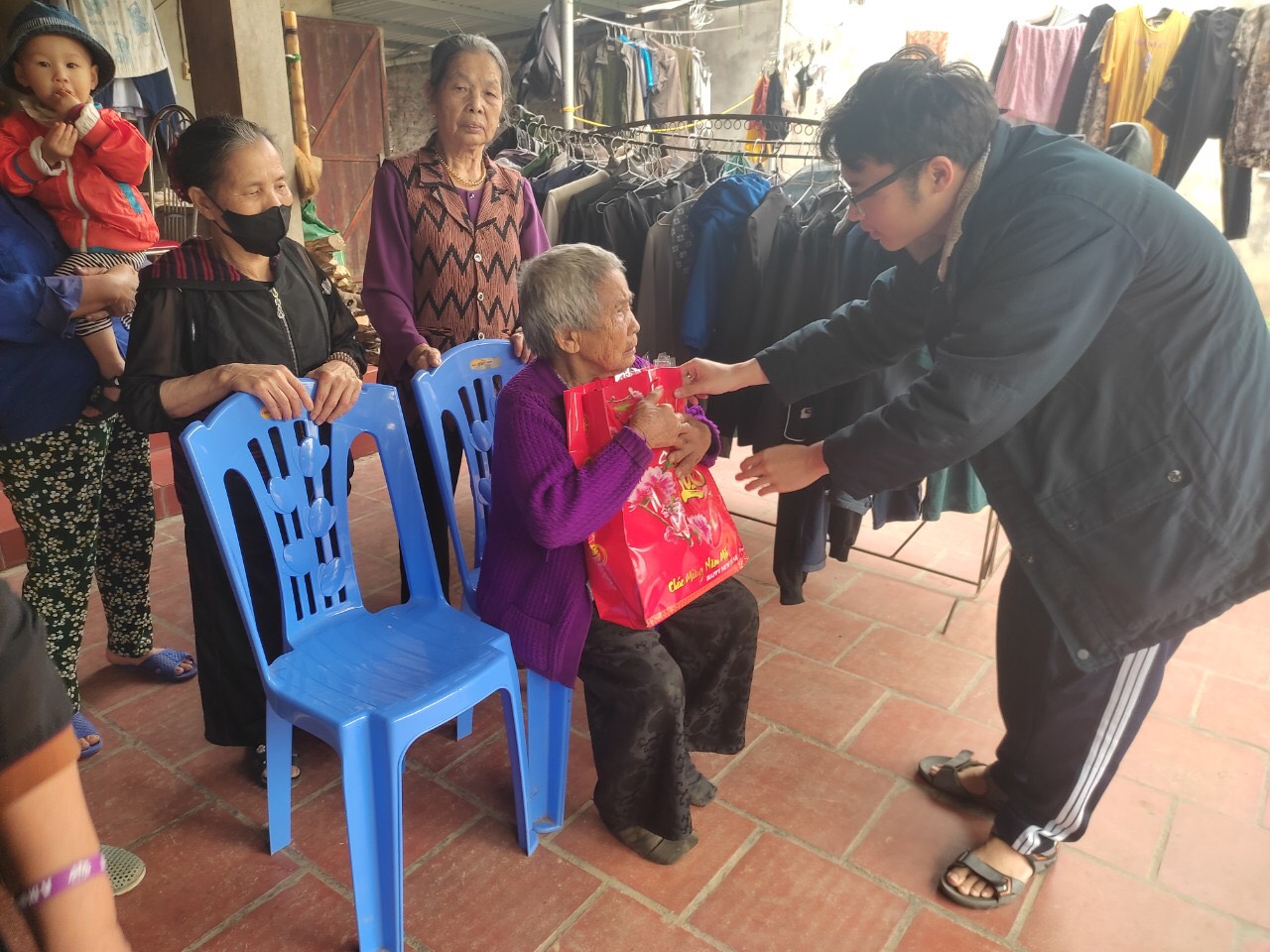 z5140729494241_68d690fb0f1825fea2001645b4ec5205