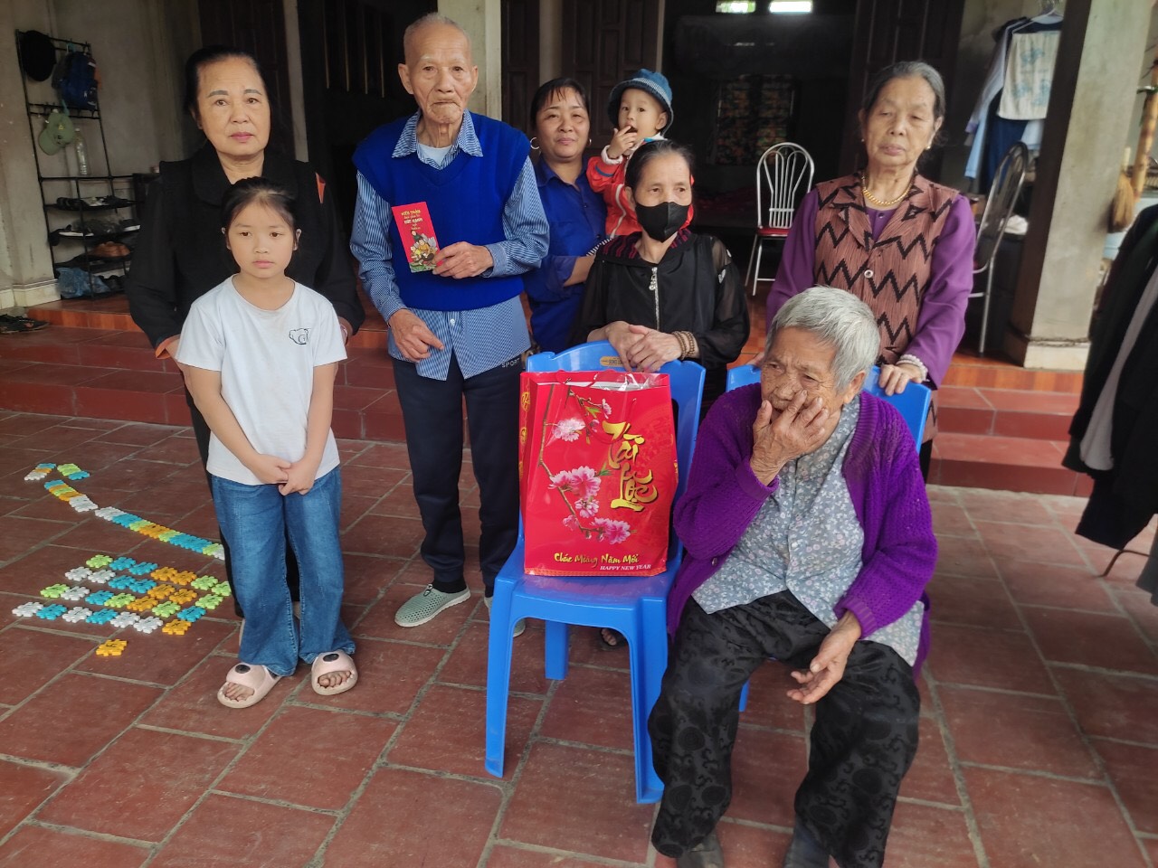 z5140729511227_a9bd740c3b029688e6c24a69535ec047