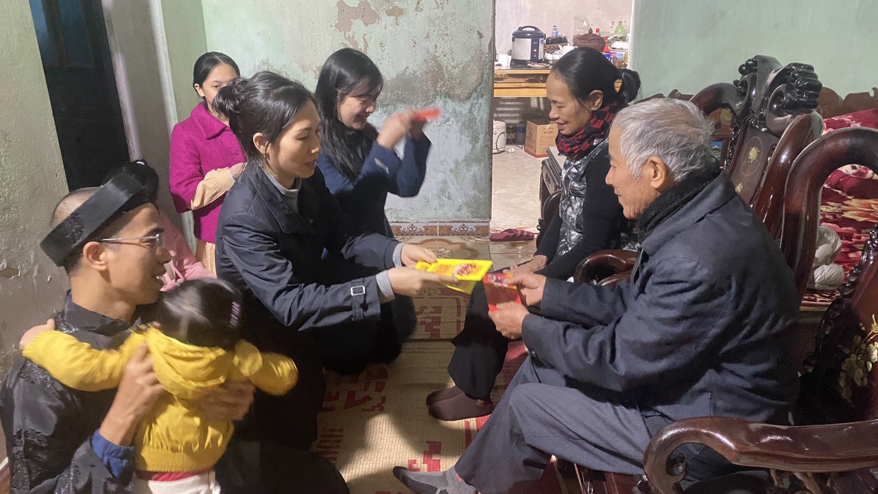 z5153616799420_c268bb974268e7fd3c733f289b29e7f8