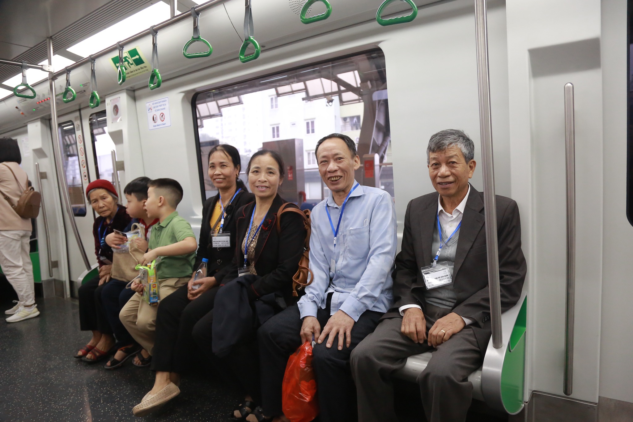 432739436_973967294352736_2355832319606141317_n