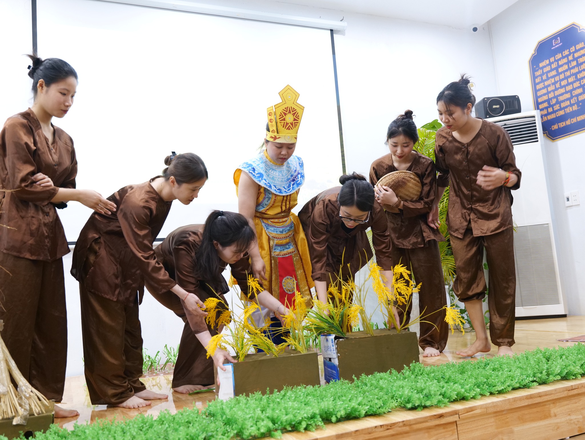 436297448_876013521208029_2976385243099862176_n