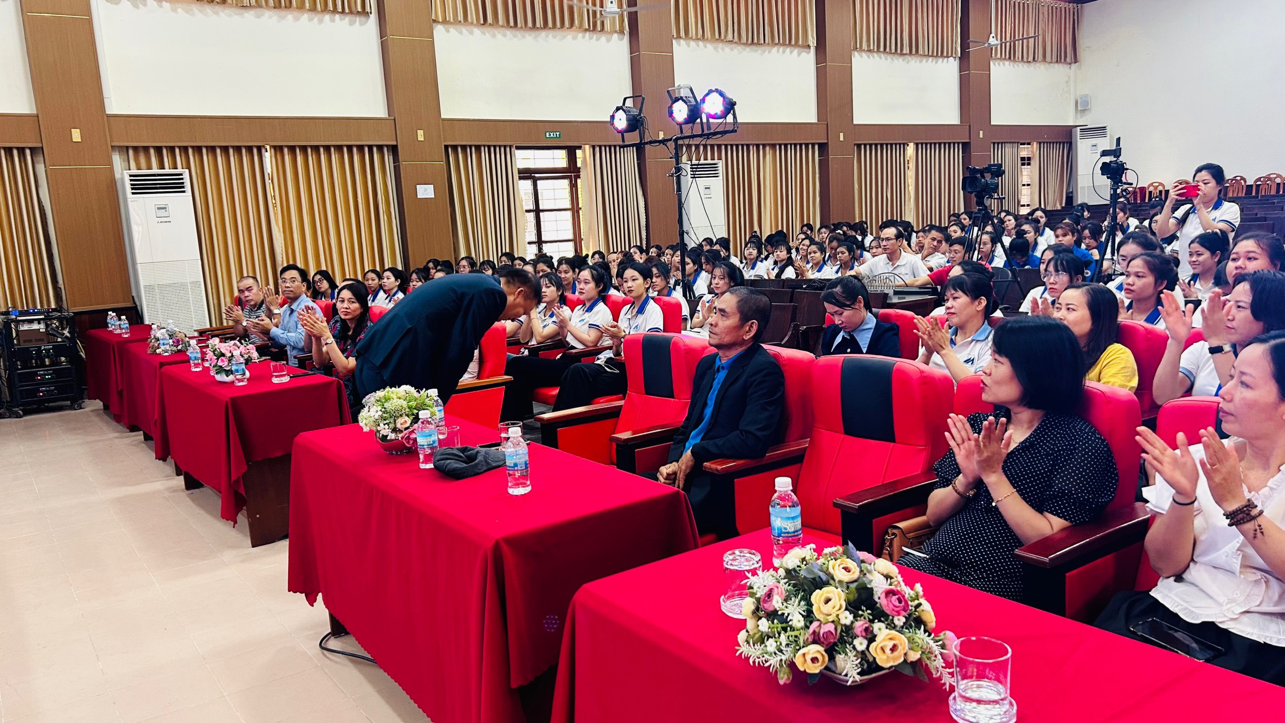 z5407297306309_e5cc096da3054e7e0f33cd0e8addfba2