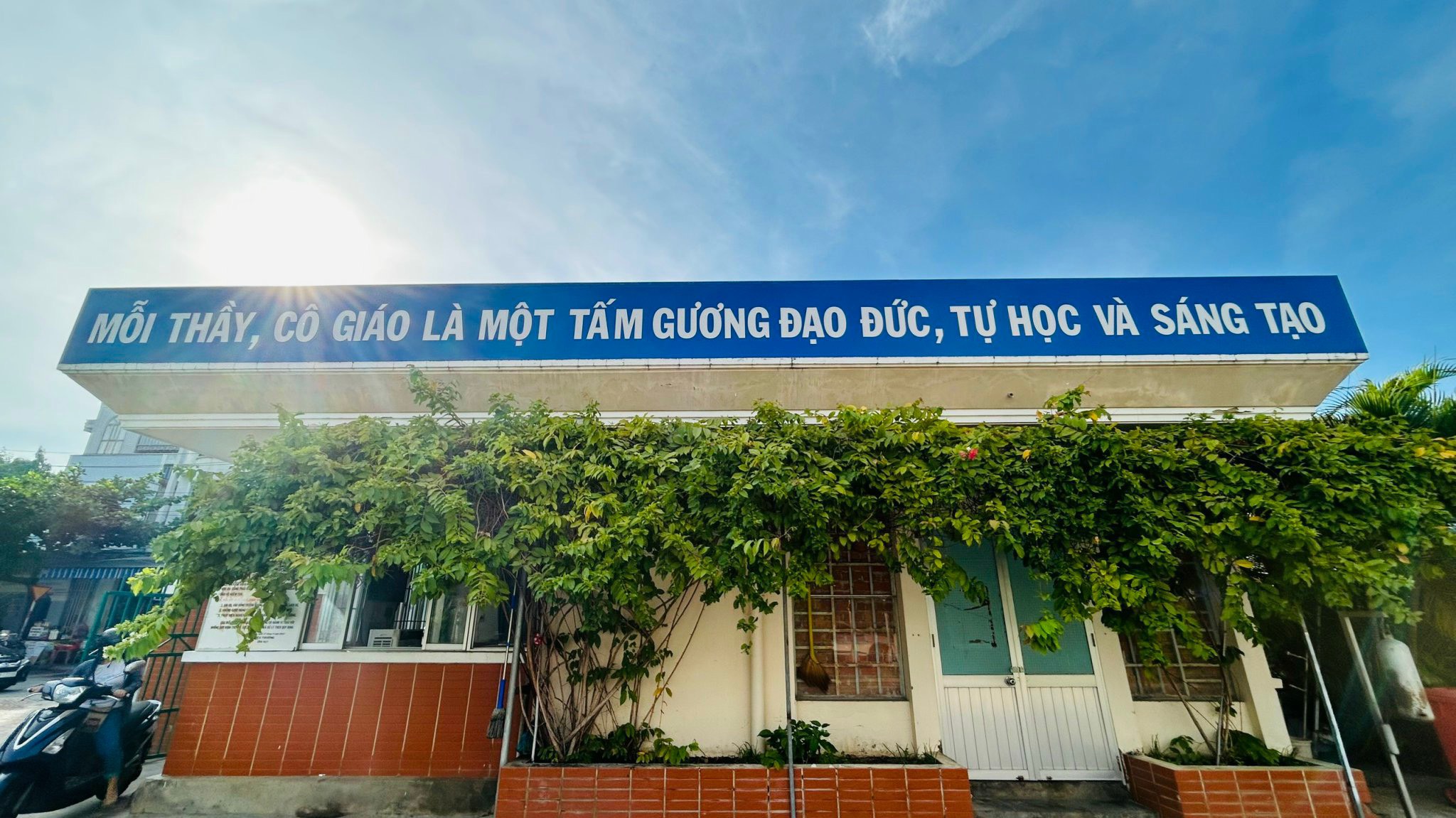 z5407297413948_89882819883b34e430c998720c247ab4