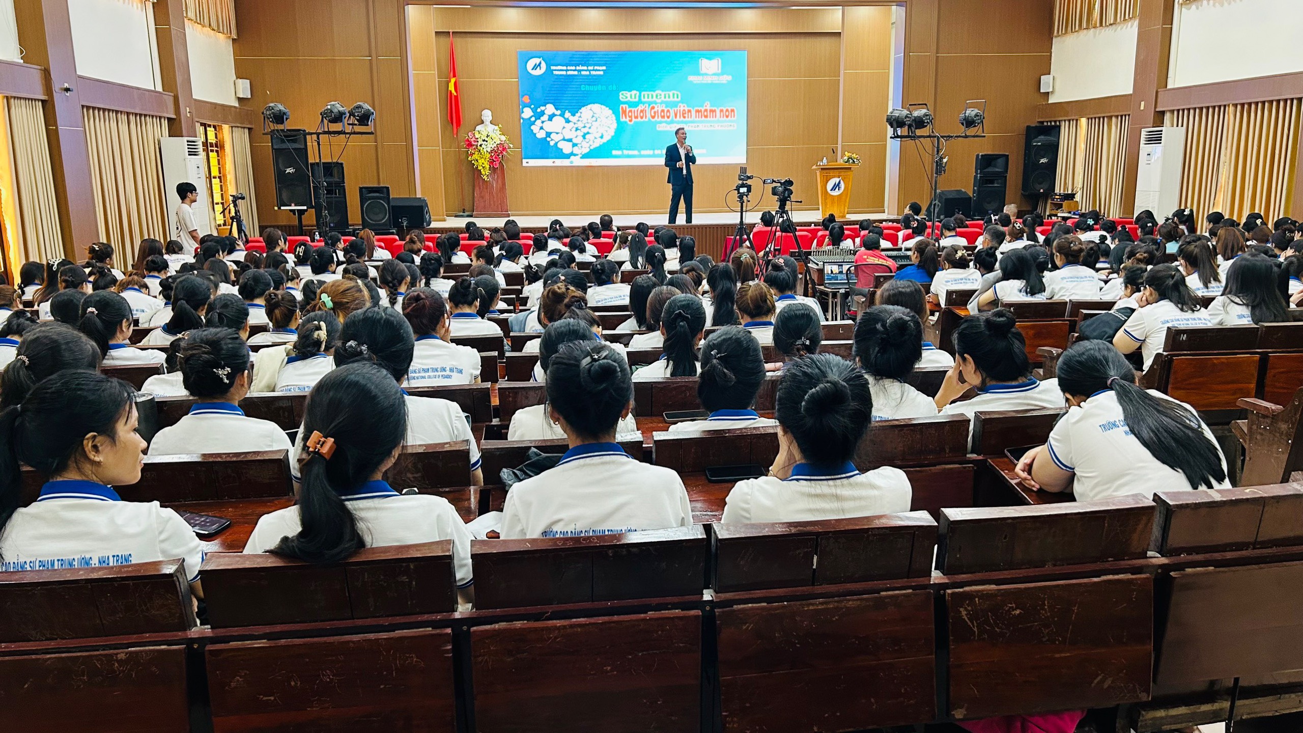 z5407297481222_3ad2efa252d5007809282acdb16cdc99