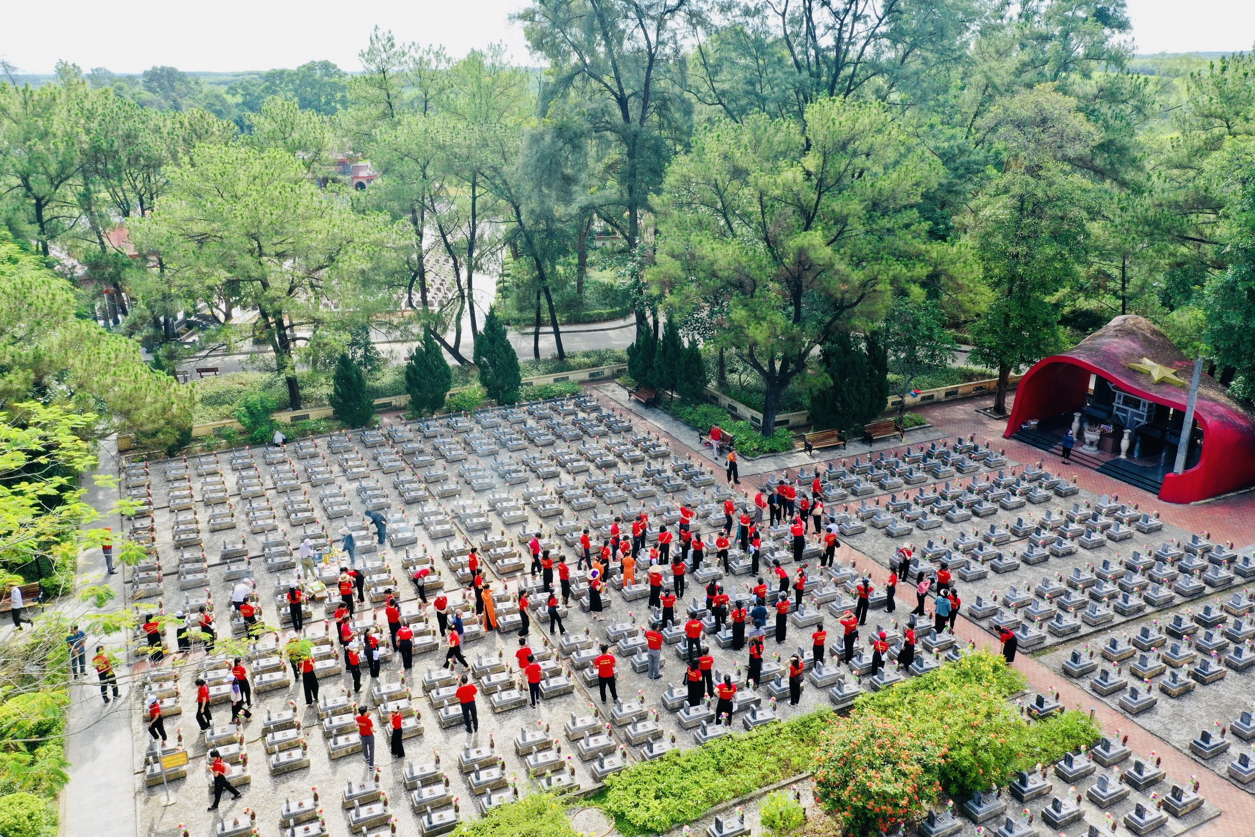 z5609710980081_9a75f3d9962640059f34ec30af344806