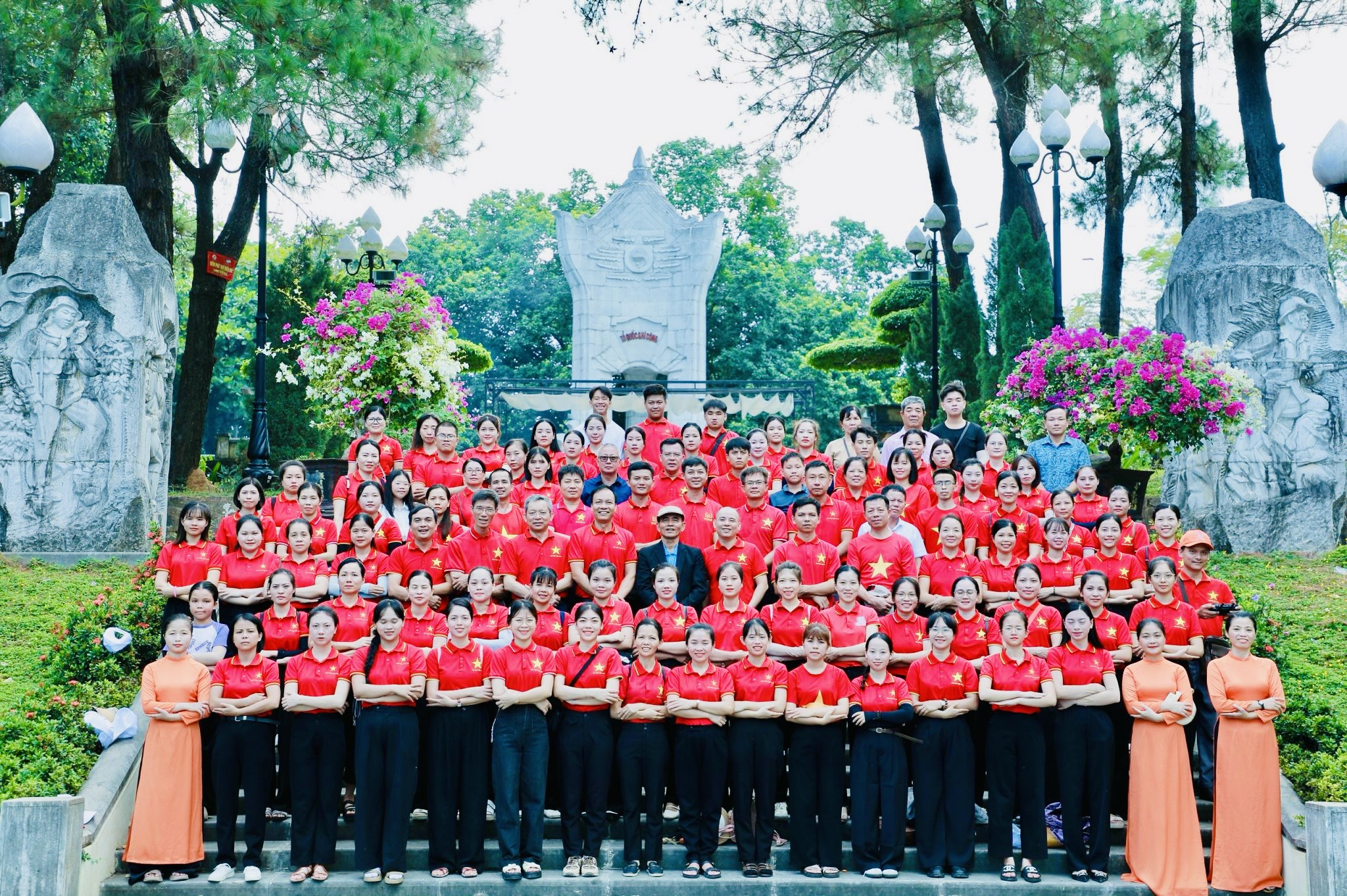 z5609710984213_db1e3d005256fbbc9e898966dd76fa93