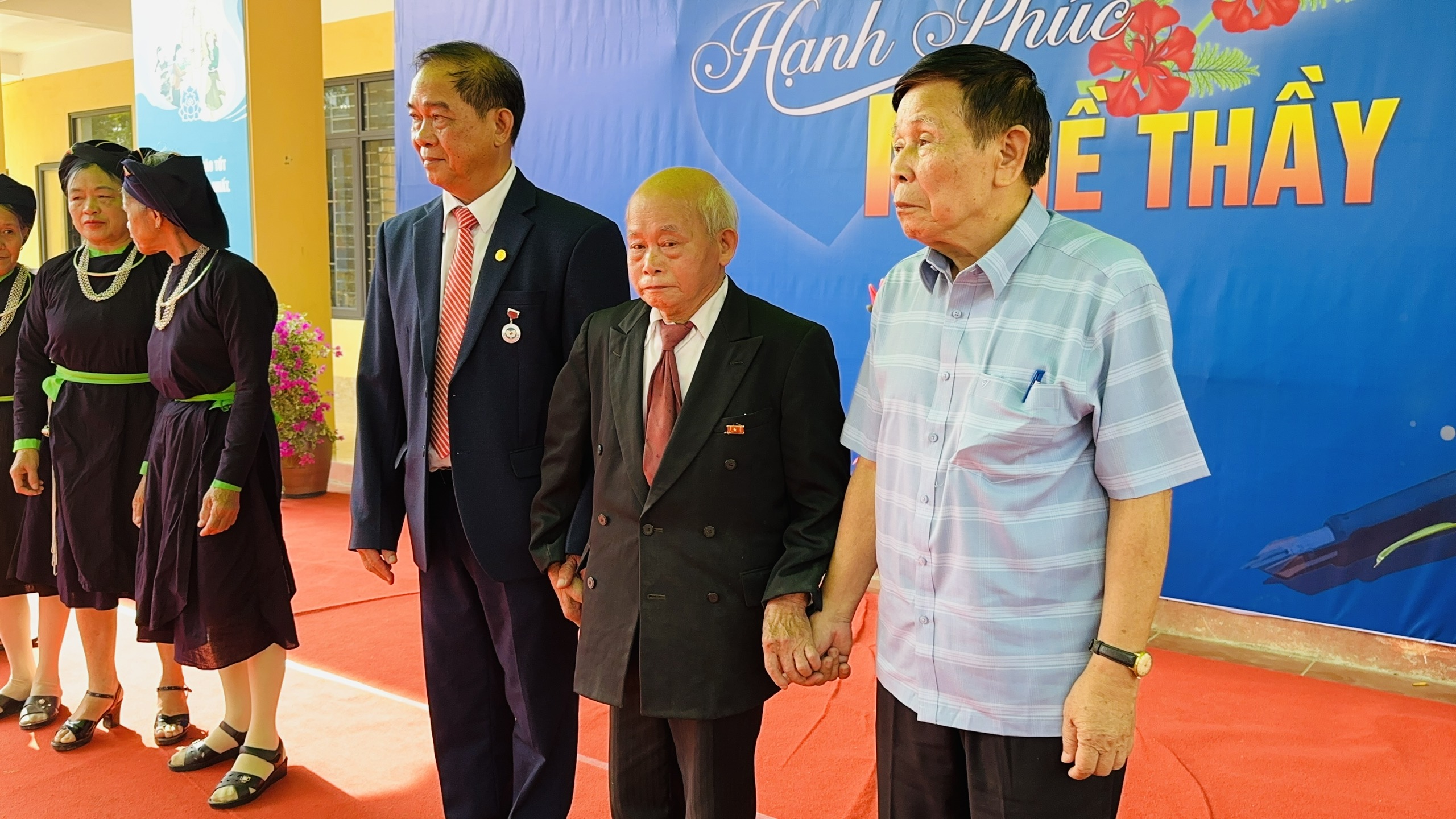 z6055094459223_e36972a05fd67dae607ca047a54d139e