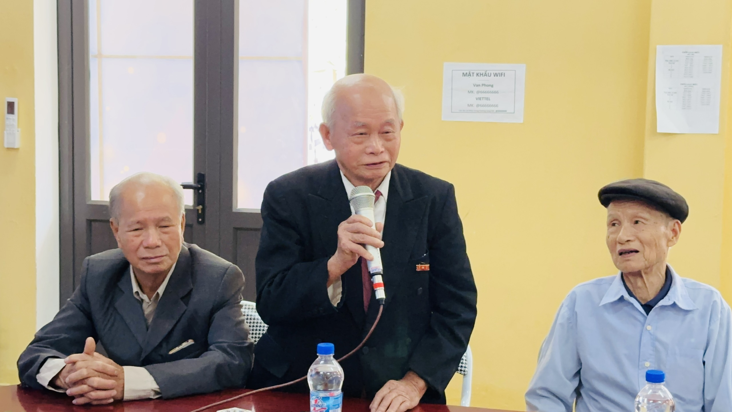 z6055094501176_8b4e1aedba463a28c00452397fd984b2