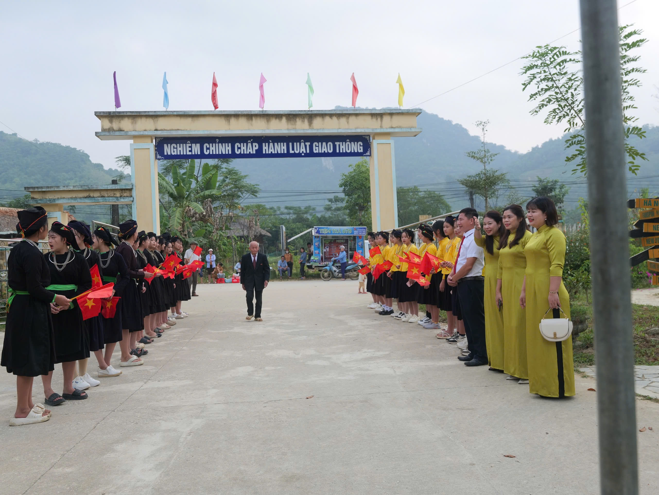 z6055284829216_39209d68f1ec2ab6ddcd2a465155463b